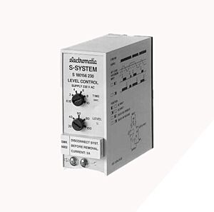Carlo Gavazzi Monitoring Relay S180156115 <br>(Images is for references only    actual product refer specification).